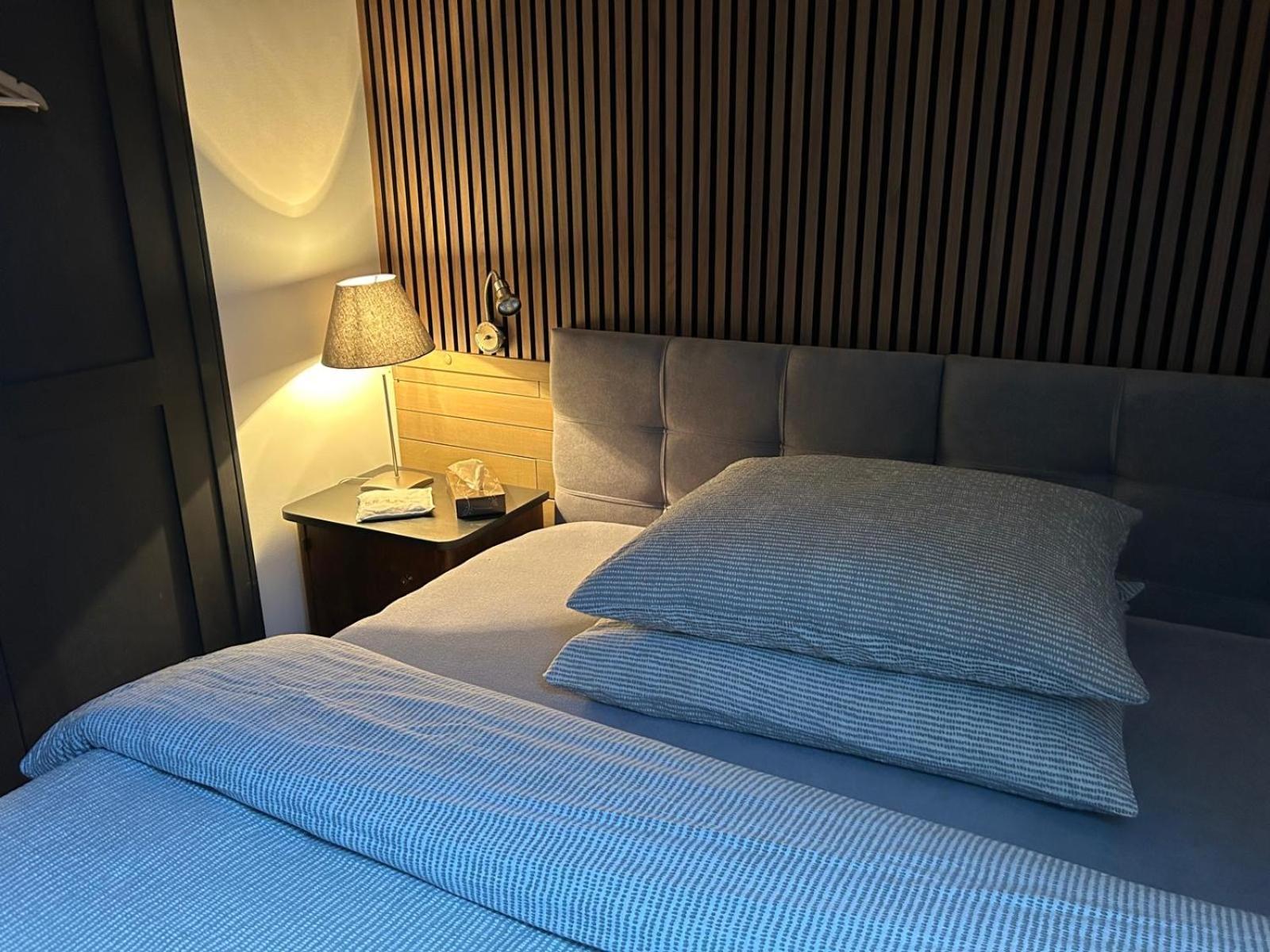 Dvor 13 Hokovce Hotel ภายนอก รูปภาพ