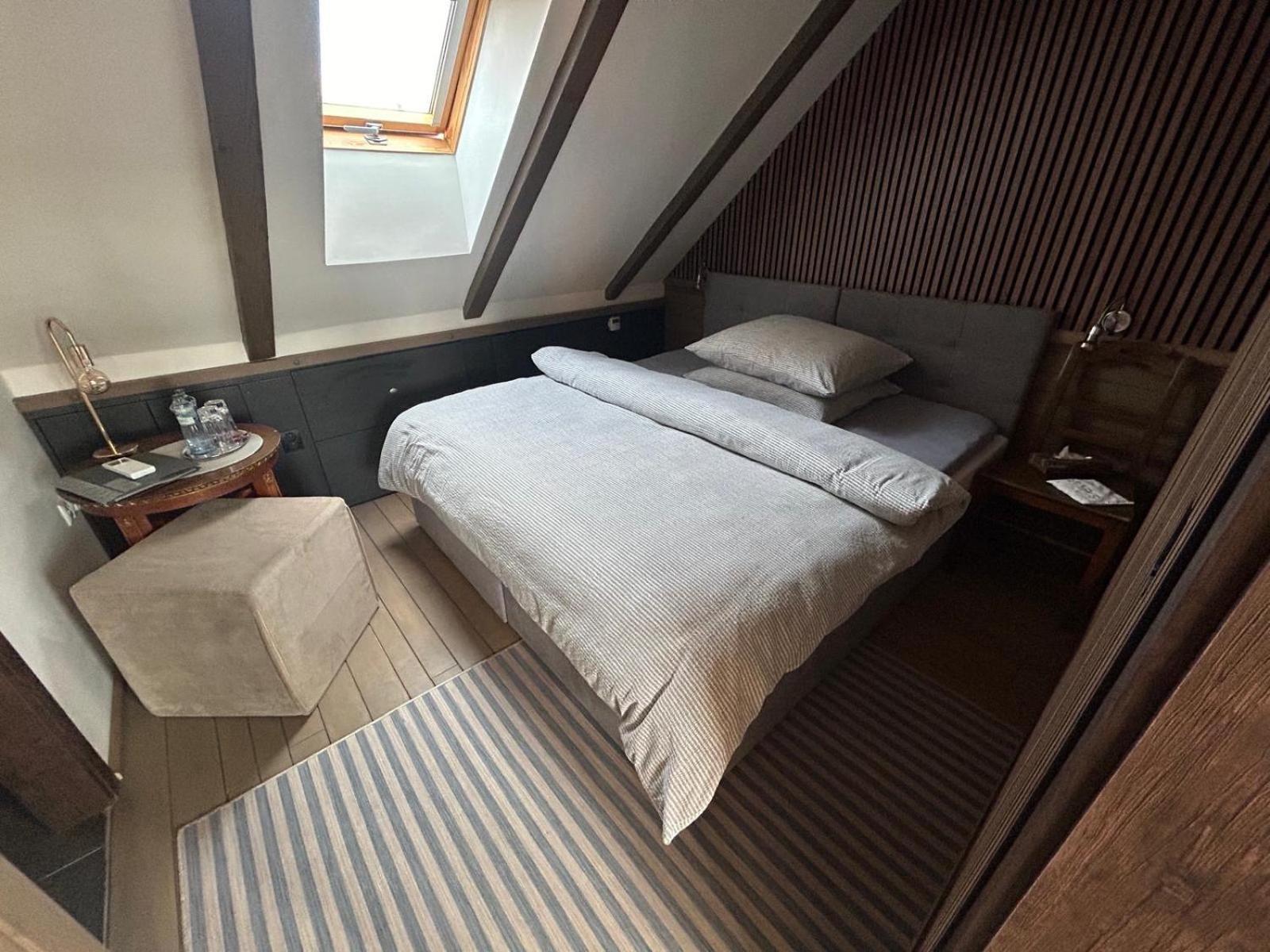 Dvor 13 Hokovce Hotel ภายนอก รูปภาพ